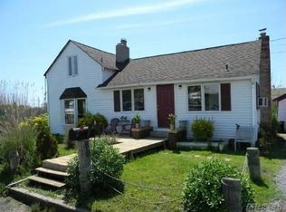 80 Willow St, Sayville, NY 11782