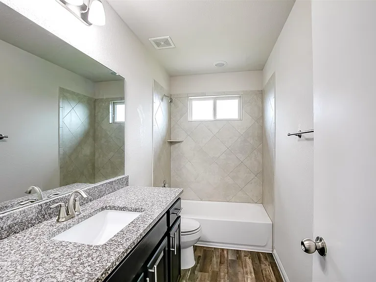 1005 Dawson Dune Cv — Photo 22