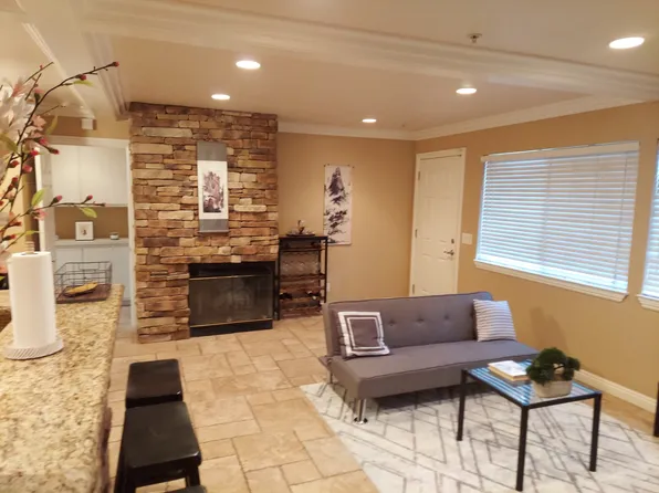 12584 Atwood Ct APT 821, Rancho Cucamonga, CA 91739