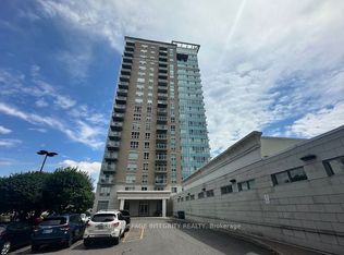 90 Landry St #802, Ottawa, ON K1L 0A9