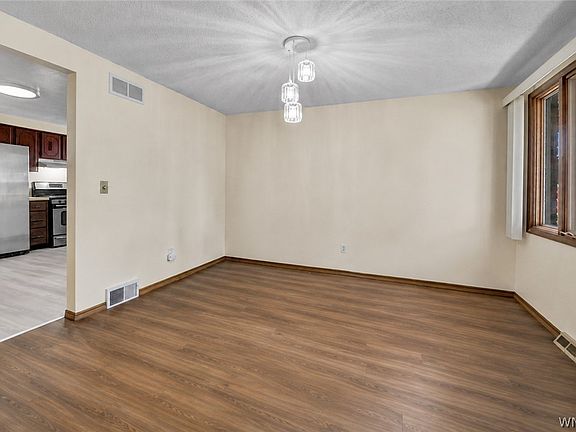 4th image of 1 Emsworth Ave