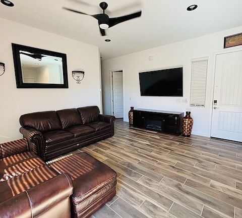 2nd image of 7623 W Antelope Dr #B