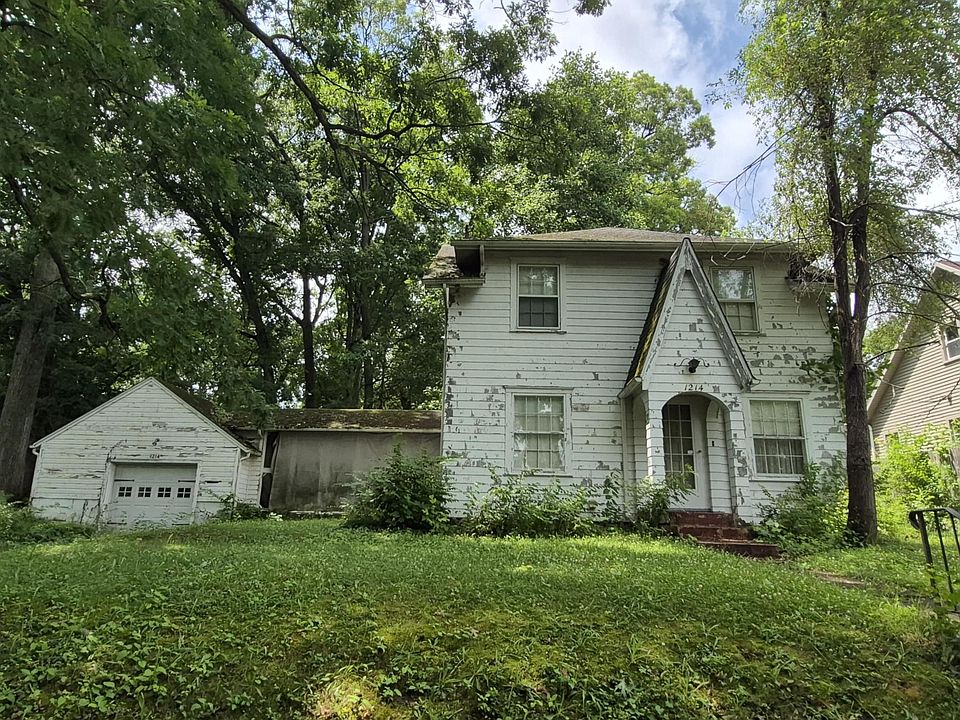 2nd image of 1214 Mound Ave