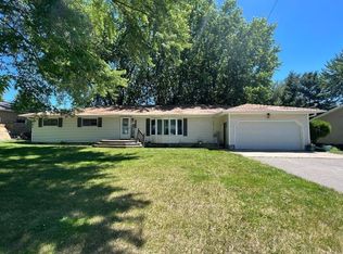 1707 S Cedar Ave, Marshfield, WI 54449