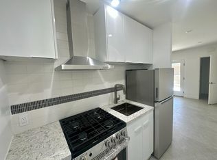 600 S Grenfall Rd APT 2, Palm Springs, CA 92264