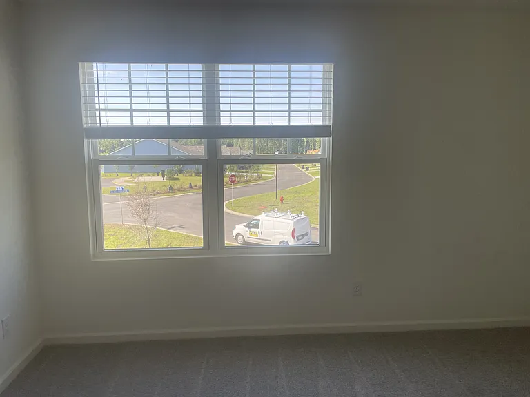 349 Sporting Dr — Photo 16