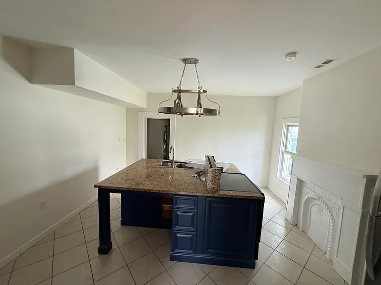 1519 W Cary St #B — Photo 11