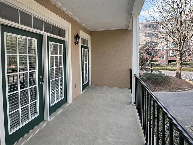 4107 Stratford Cmns — Photo 20