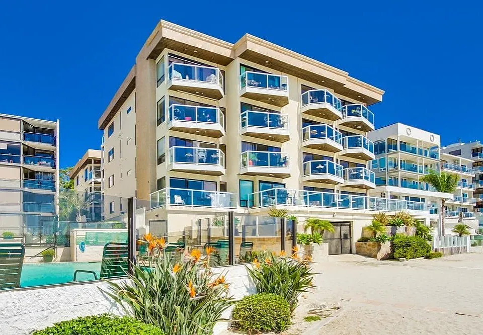 3888 Riviera Dr #205
