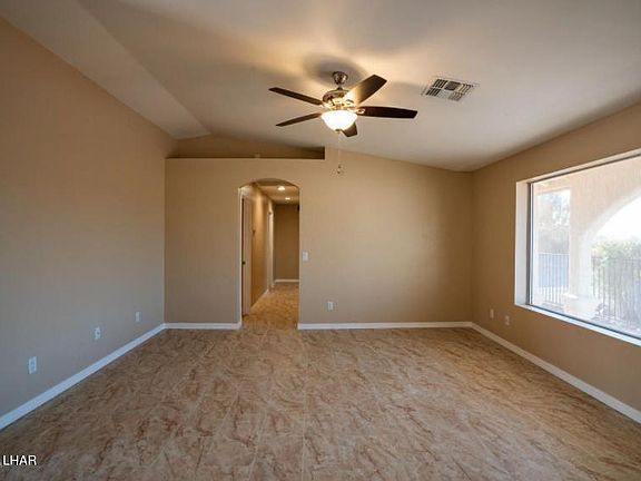 3rd image of 3779 Squaw Dr
