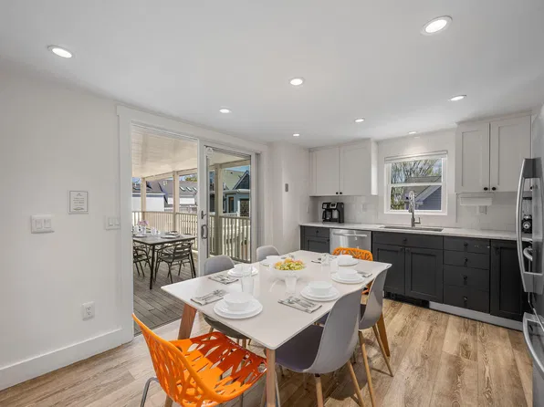 3 Franklin Street Unit 2, Provincetown, MA 02657