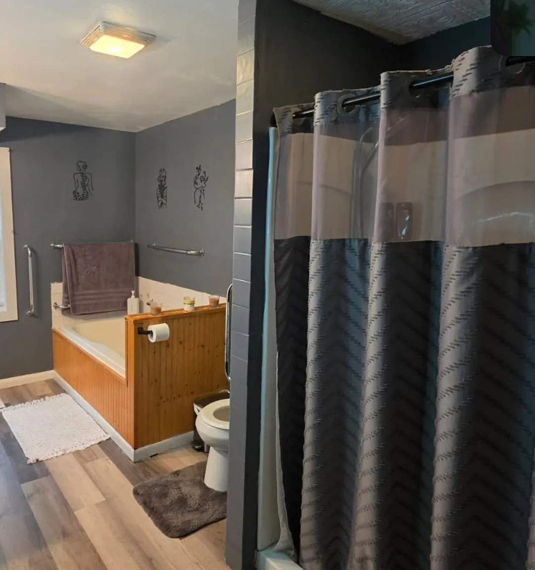 3 bed, 1770 sqft, $1,769 — Photo 4
