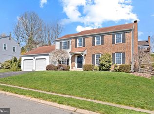 31 Winding Hill Dr, Hockessin, DE 19707
