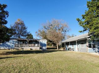 3985 Fm 2267, Palestine, TX