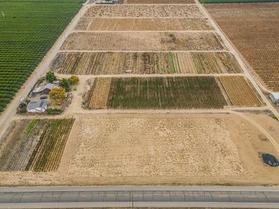 10717 E North Ave, Sanger, CA, 93657
