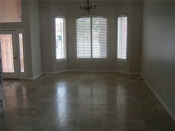 3rd image of 3640 Tierra Madrid Pl