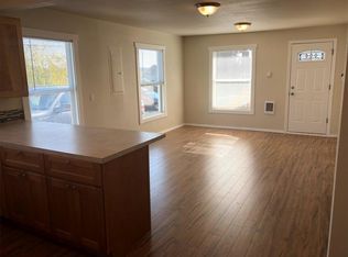 4128 W F St, Bremerton, WA 98312