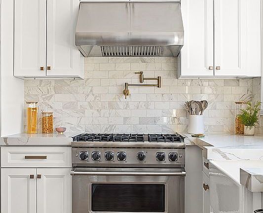 4th image of 904 Lafayette Ave #2FAM
