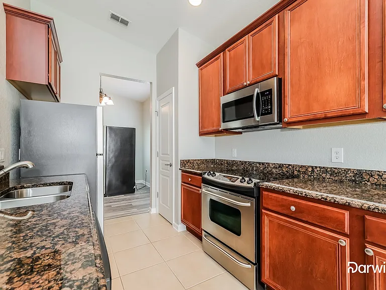 13250 Strode Ln — Photo 4