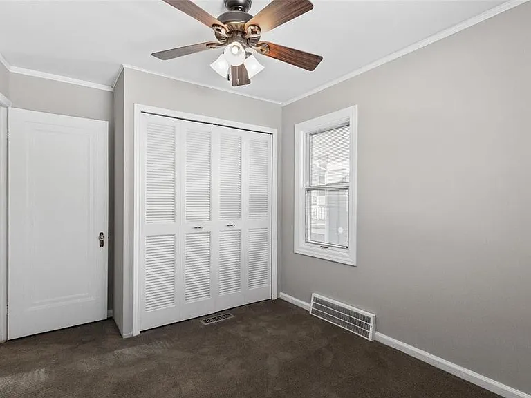 718 N Altadena Ave — Photo 12
