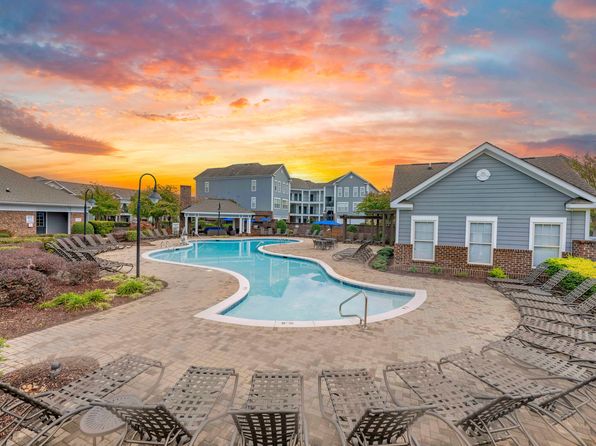 9005 Lenox Pointe Dr #3203