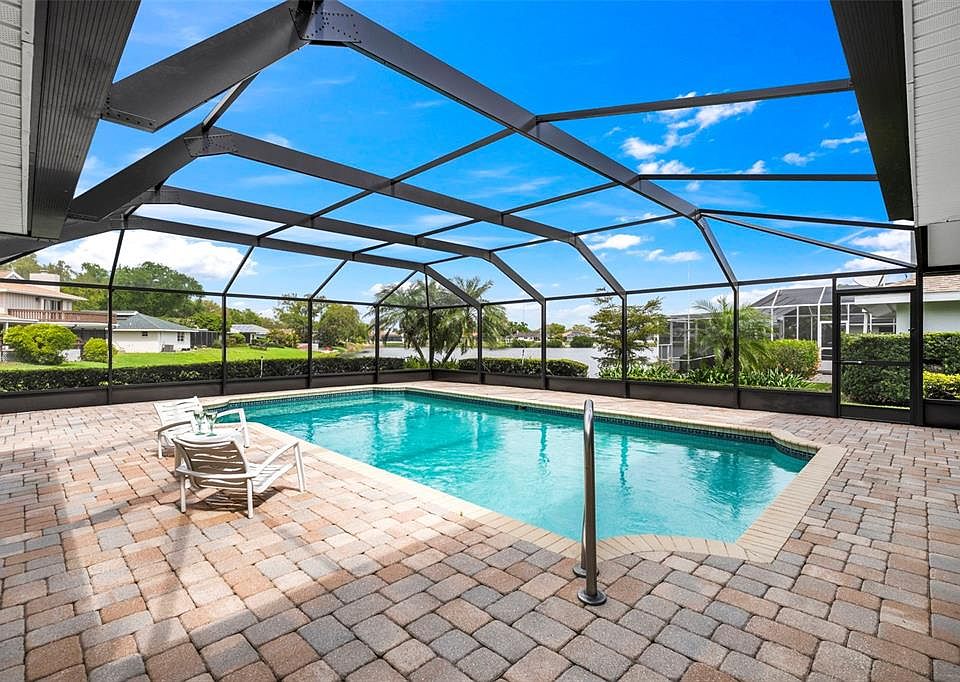 1st image of 511 RIVIERA BAY DRIVE NE
