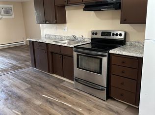 912 SE 2nd St #4, Pendleton, OR 97801