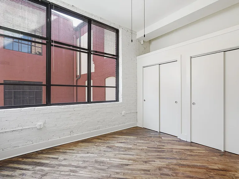 The Interwoven Lofts — Photo 18
