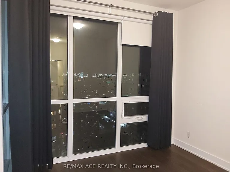 510 Curran Pl #Penthouse 3 — Photo 6