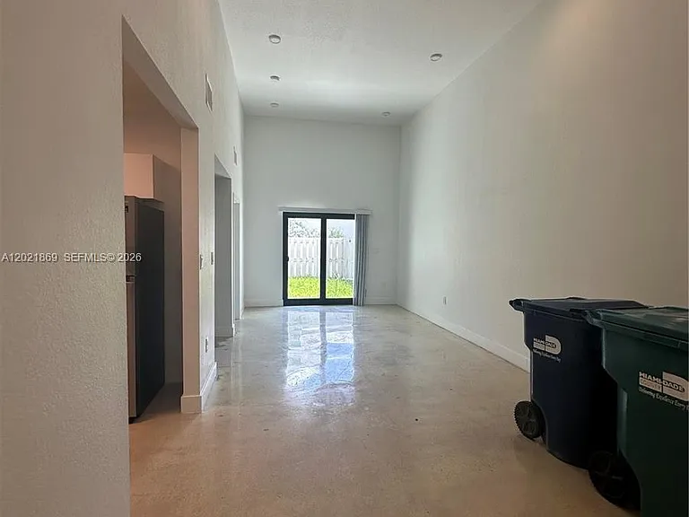 23935 SW 110th Ct #23935 — Photo 3