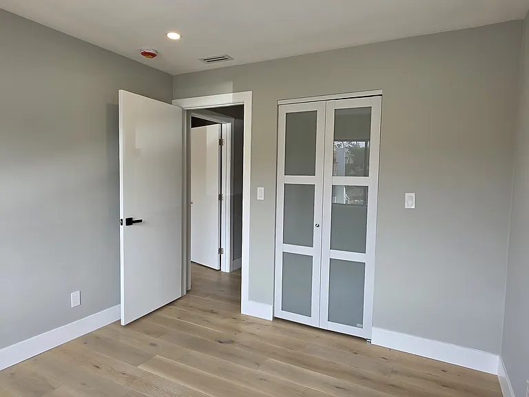 373 Avalon Dr — Photo 19