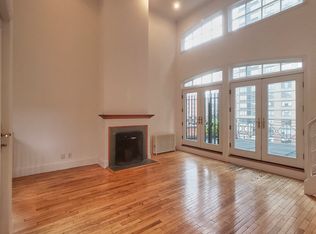 231 E 96th St #6FPH, New York, NY 10128