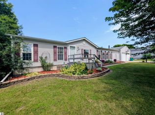 4195 Wheeler Rd, Bay City, MI 48706