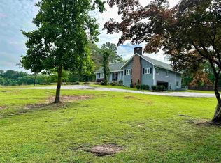 71 Mansfield Dr, Hawkinsville, GA 31036