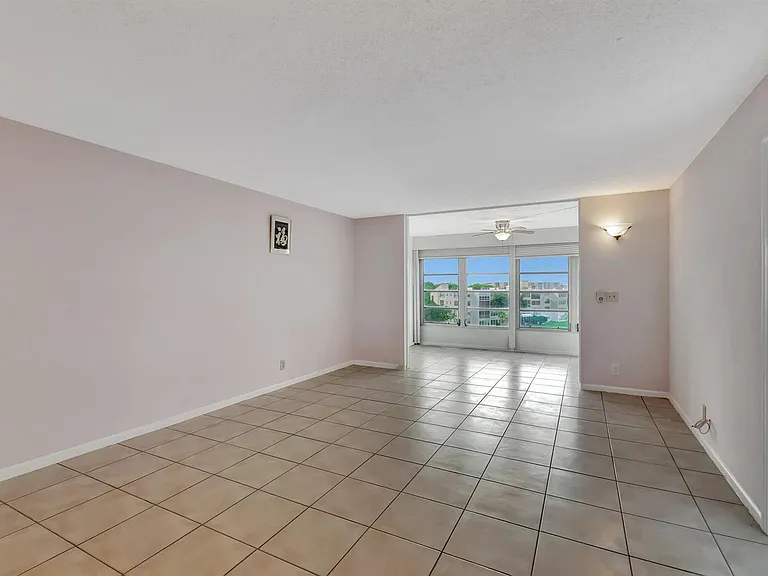 14623 Bonaire Blvd #502 — Photo 3