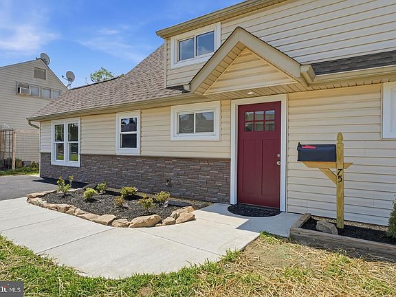 2nd image of 75 Ivy Hill Rd