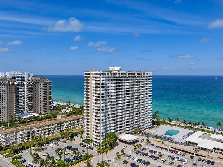 1950 S Ocean Dr #8K — Photo 3