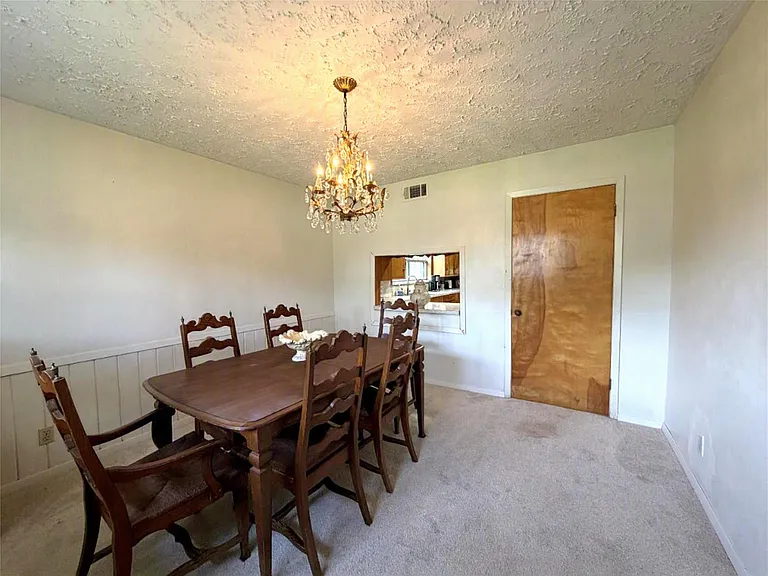 2603 Brom Bones Blvd — Photo 10