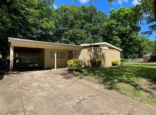 8658 Bunker Hill Dr, Southaven, MS 38671