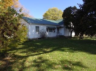 12675 Apakesha Rd, Newark, IL 60541