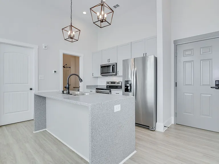 164 N Louisville St #2 — Photo 19