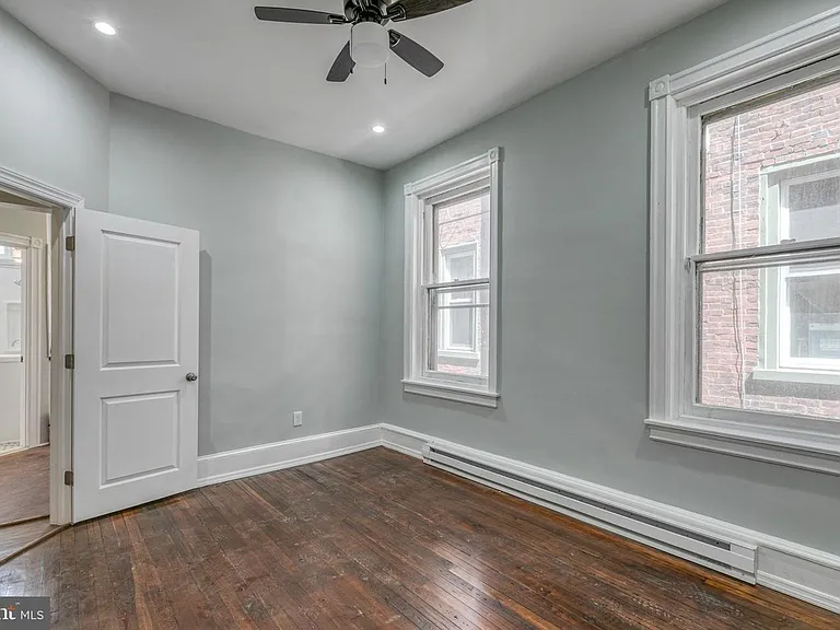 5009 Catherine St #1 — Photo 8