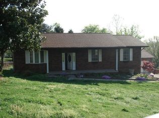 7820 Cedarcrest Rd, Knoxville, TN 37938