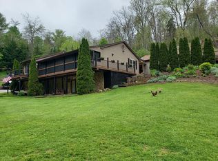 136 Willowcroft Ln, Newport, VA 24128