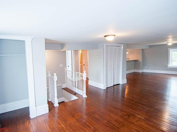 5th image of 2901 McNair Ave #3F