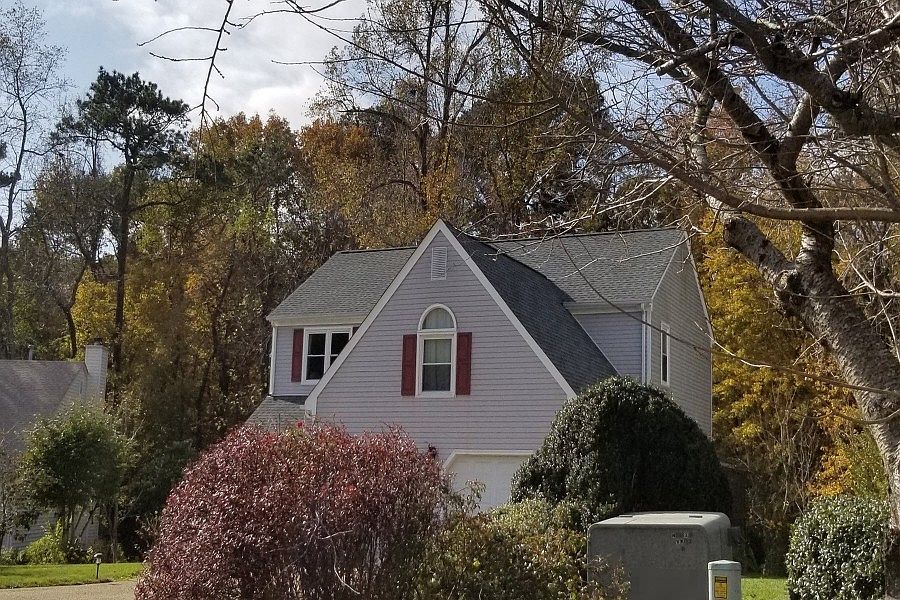 2nd image of 310 Lynns Way