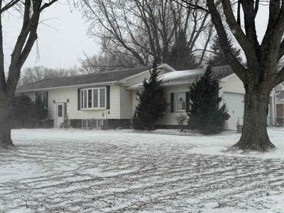 505 S Sherman St, Boyden, IA, 51234
