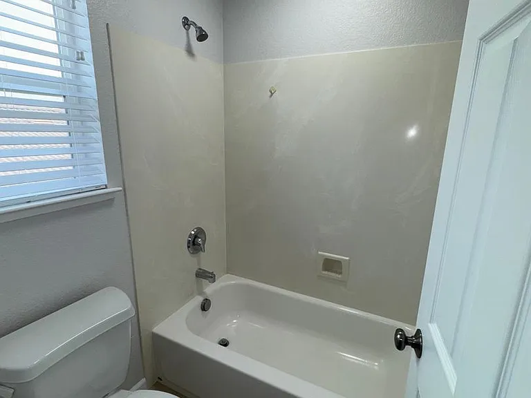 7916 Splendid Way — Photo 16