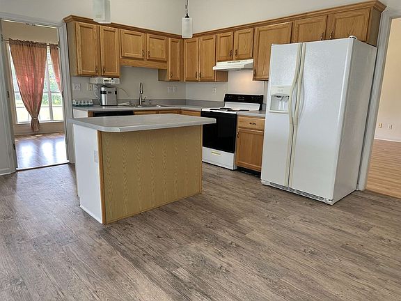 4th image of 7627 Mineral Crest Cir S