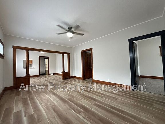 4th image of 1613 N 33rd St